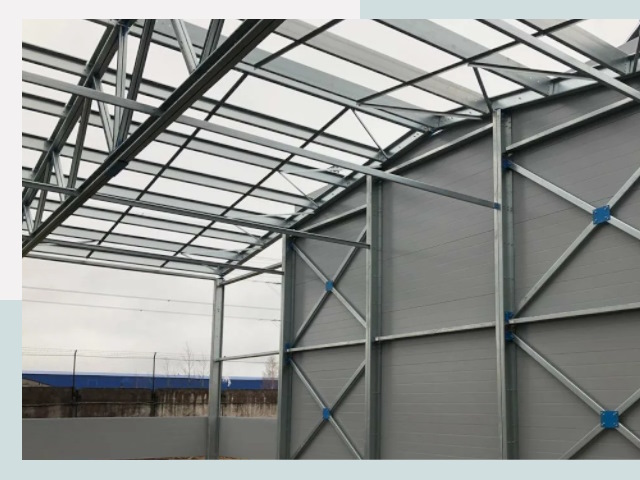 Каркасные ангары от СтальСтрой-Кчк по цене от 615 руб.