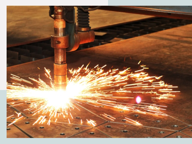 Плазменная резка металла в Качканаре от 615 руб.